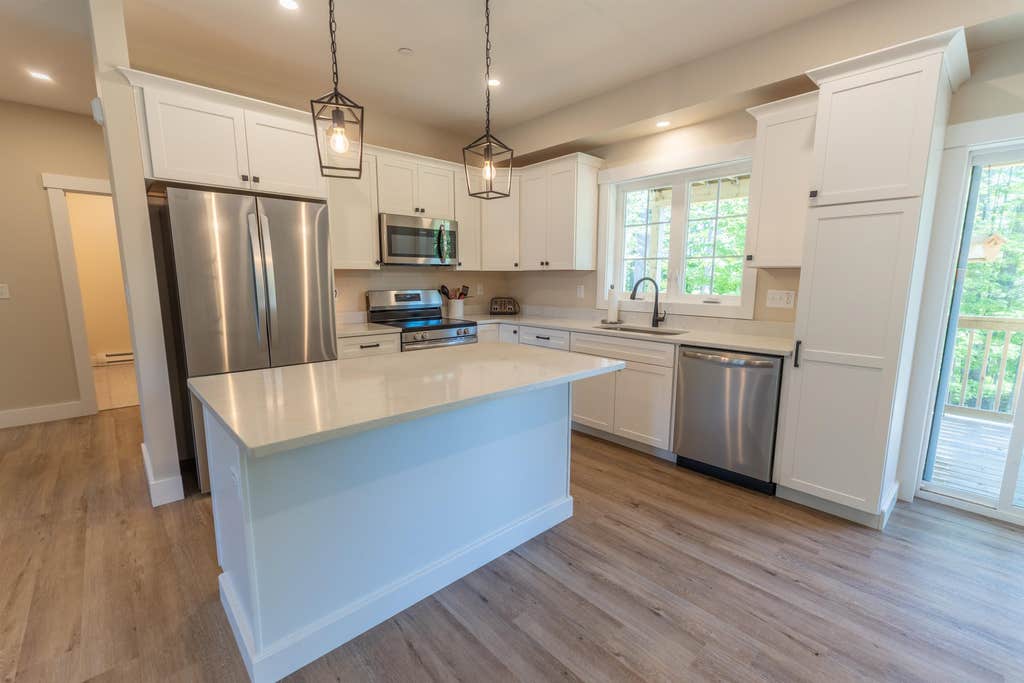 Photo of 48 Beaver Brook Way #B, Pelham, NH 03076 (MLS # 5092794)