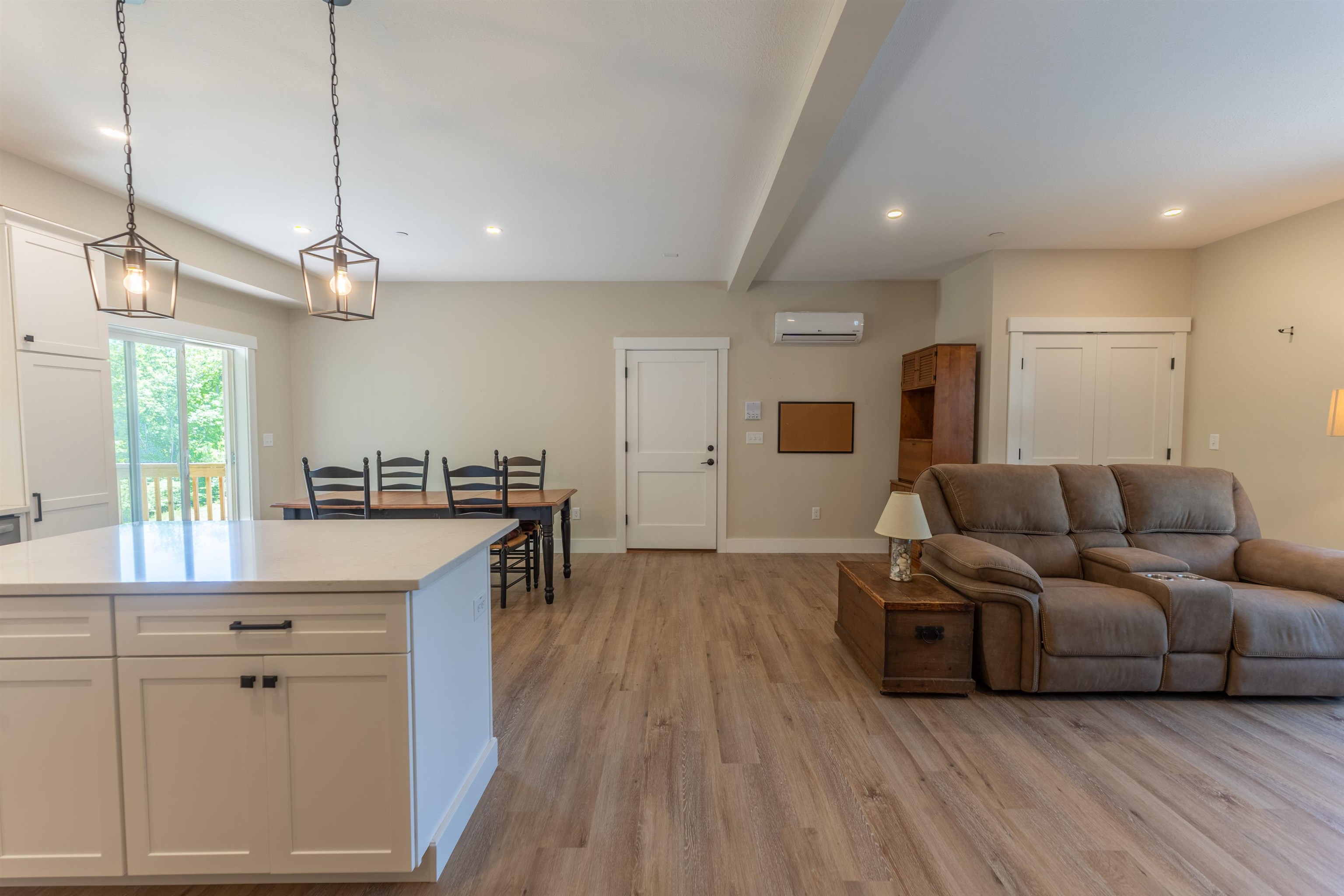 4-8 Beaver Brook Way B
