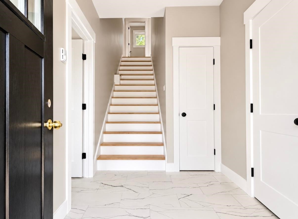 12 Cobblestone Court Unit 1