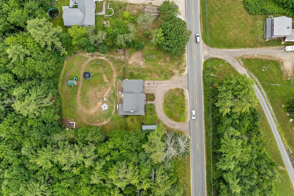 Photo of 120 Governor Wentworth Highway, Moultonborough, NH 03254 (MLS # 5102750)