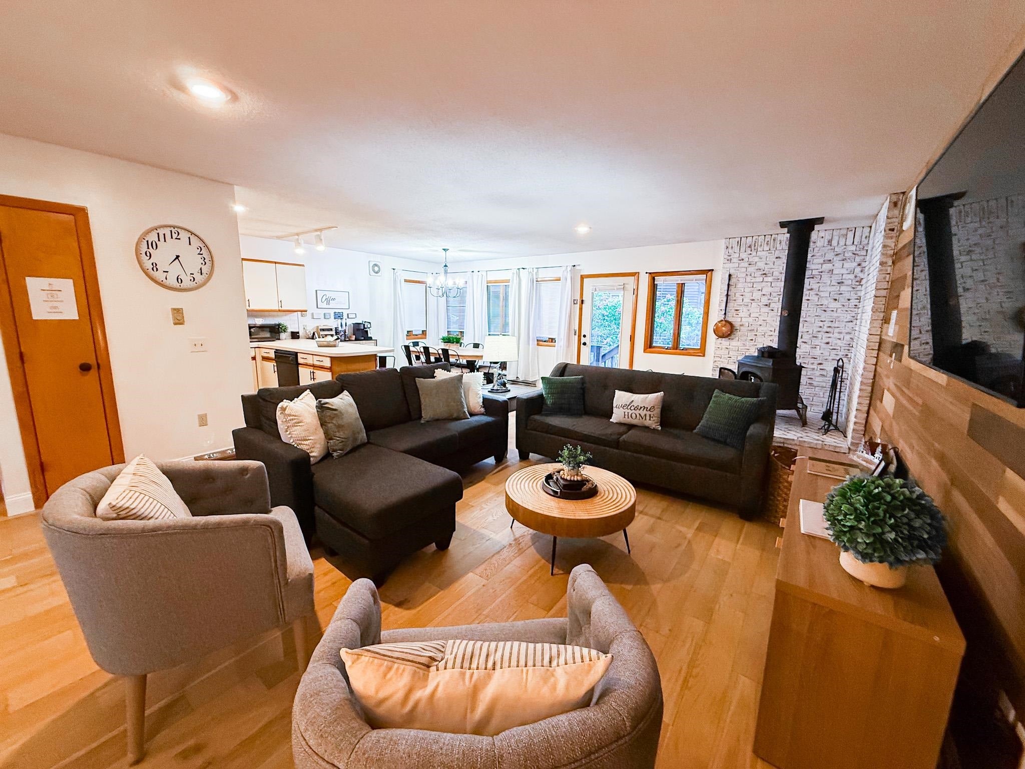 32 Marsden Drive 32