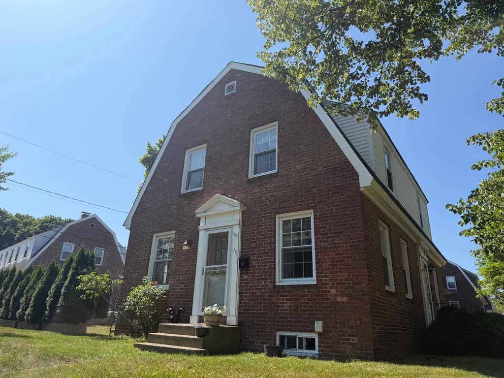 Photo of 97 Concord Way, Portsmouth, NH 03801 (MLS # 5100611)