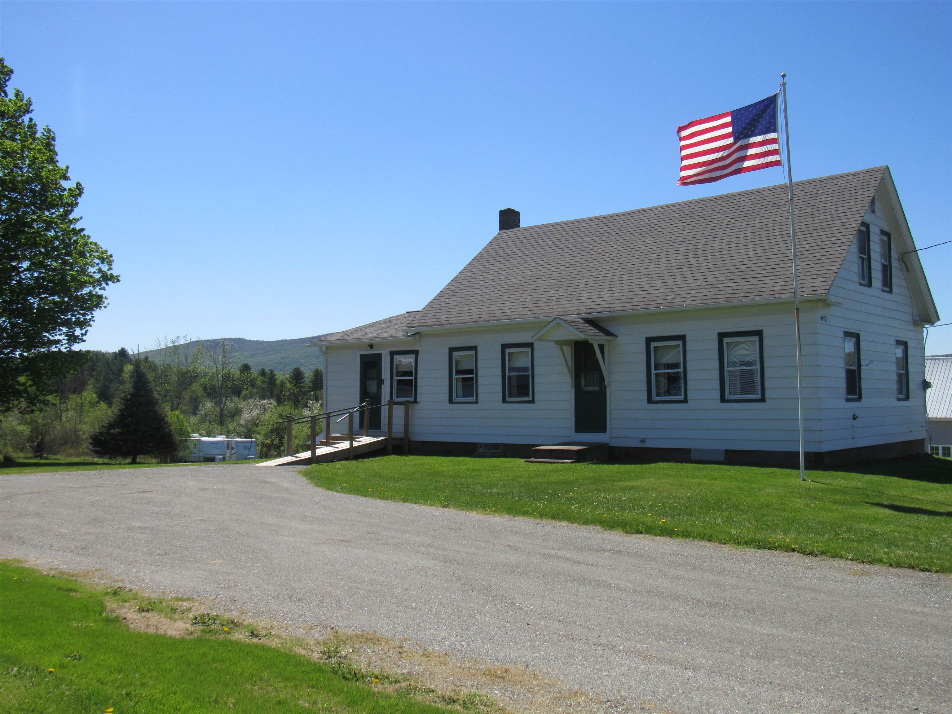 4472 Route 14 North