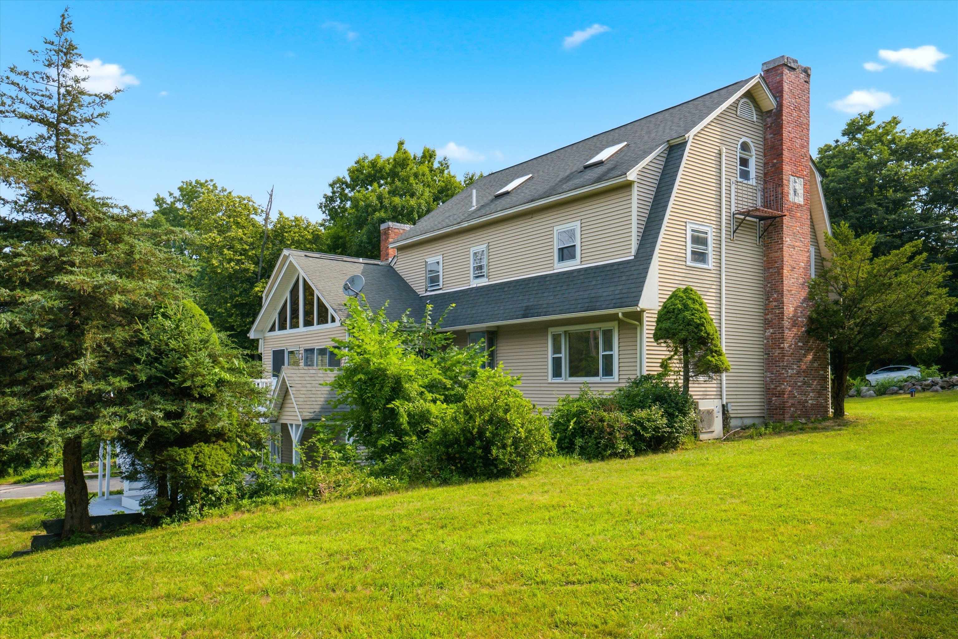 4 Hilltop Drive