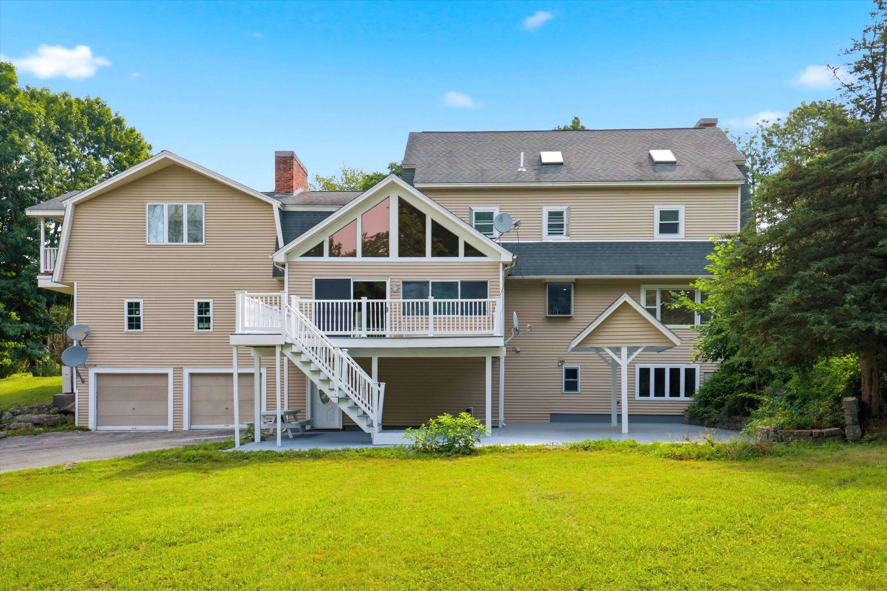 4 Hilltop Drive