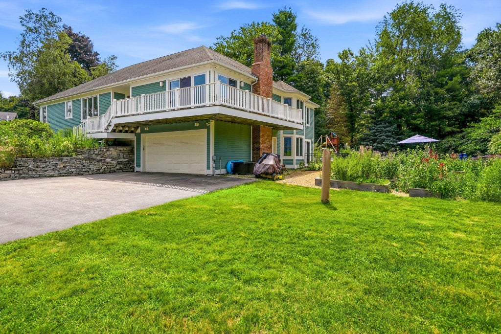 Photo of 2 Fairview Drive, Concord, NH 03301 (MLS # 5101512)
