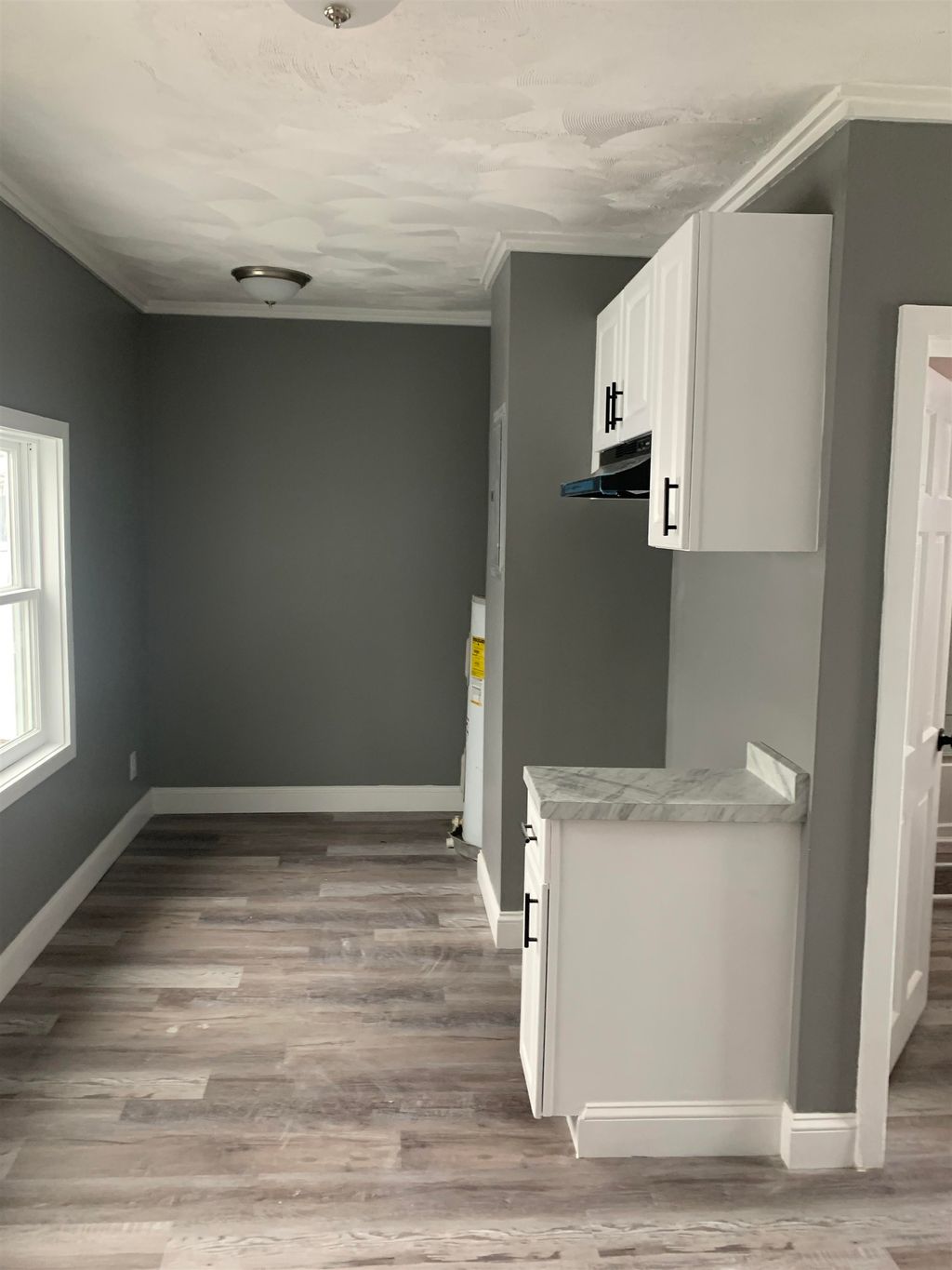 Photo of 104 Pine Street #5 (1st fl), Nashua, NH 03060 (MLS # 5097187)