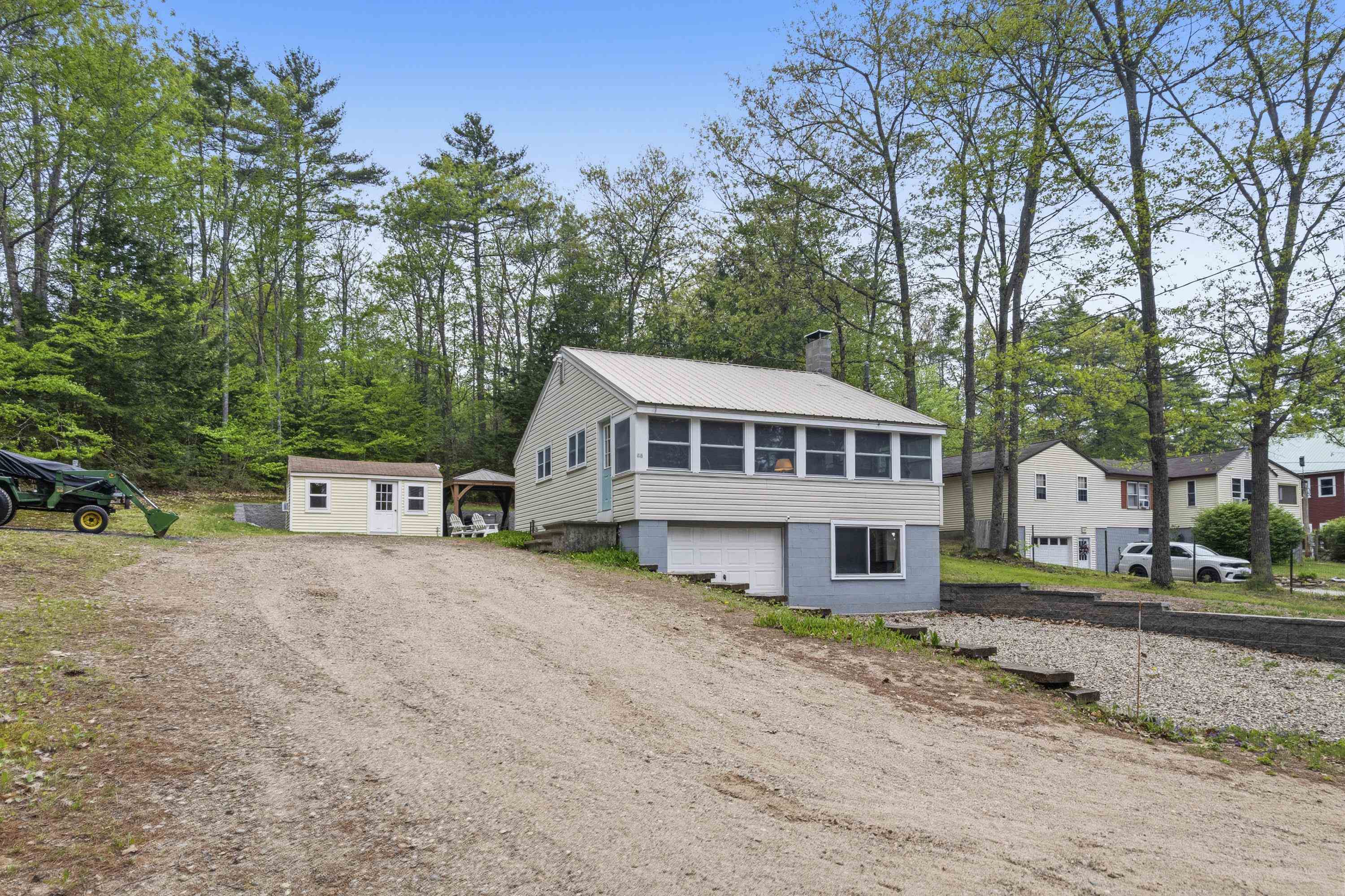 46 Loop Road