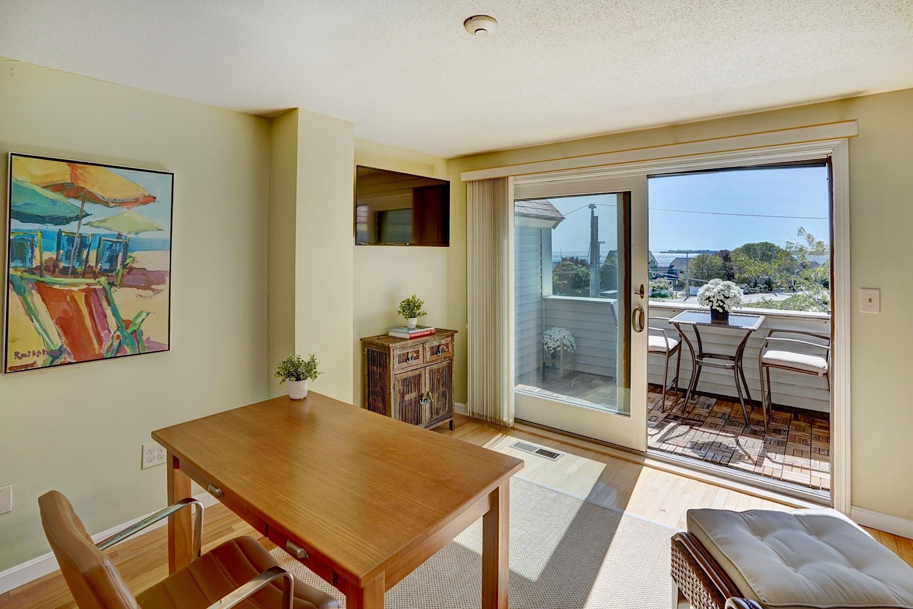 989 Ocean Boulevard 27
