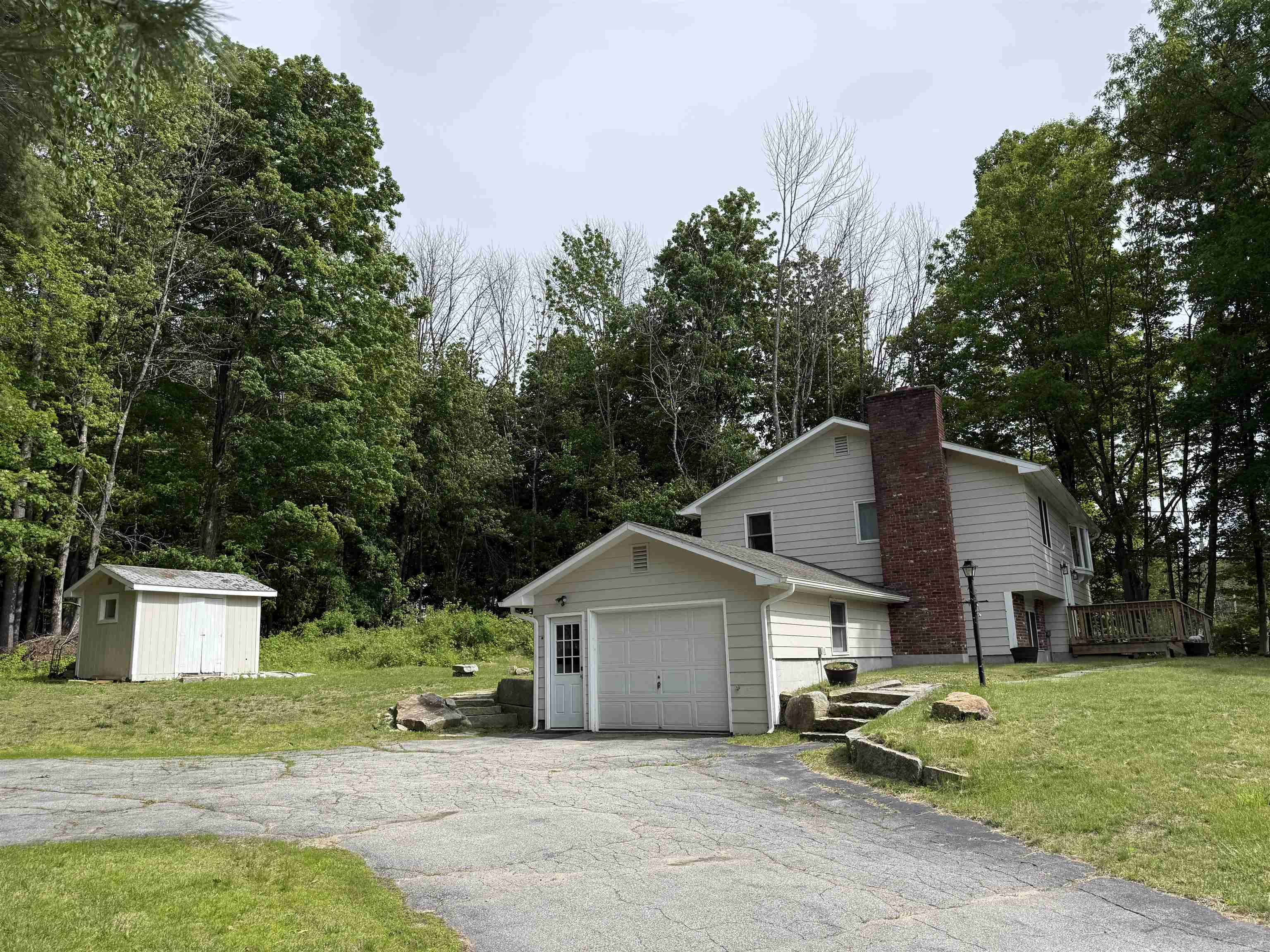 1 Robin Acres Drive
