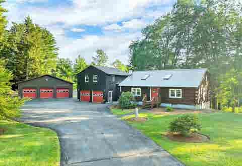 Photo of 363 Academy Road, Pembroke, NH 03275 (MLS # 5105635)