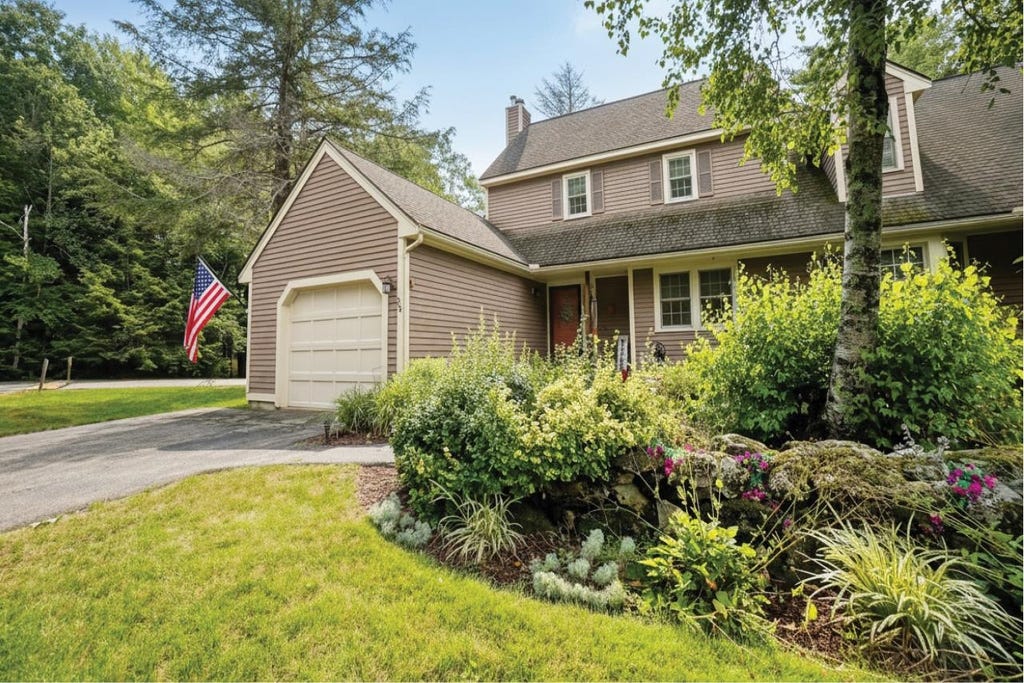 Photo of 25 Villager Road, Chester, NH 03036 (MLS # 5103536)