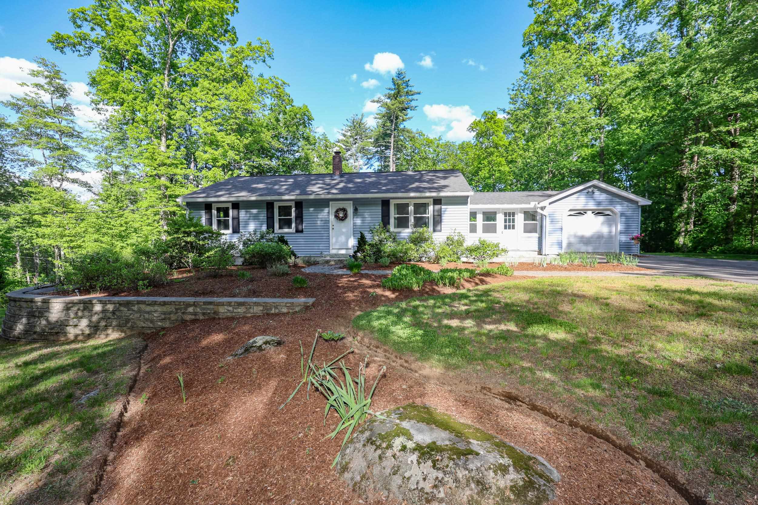12 Ponemah Hill Road