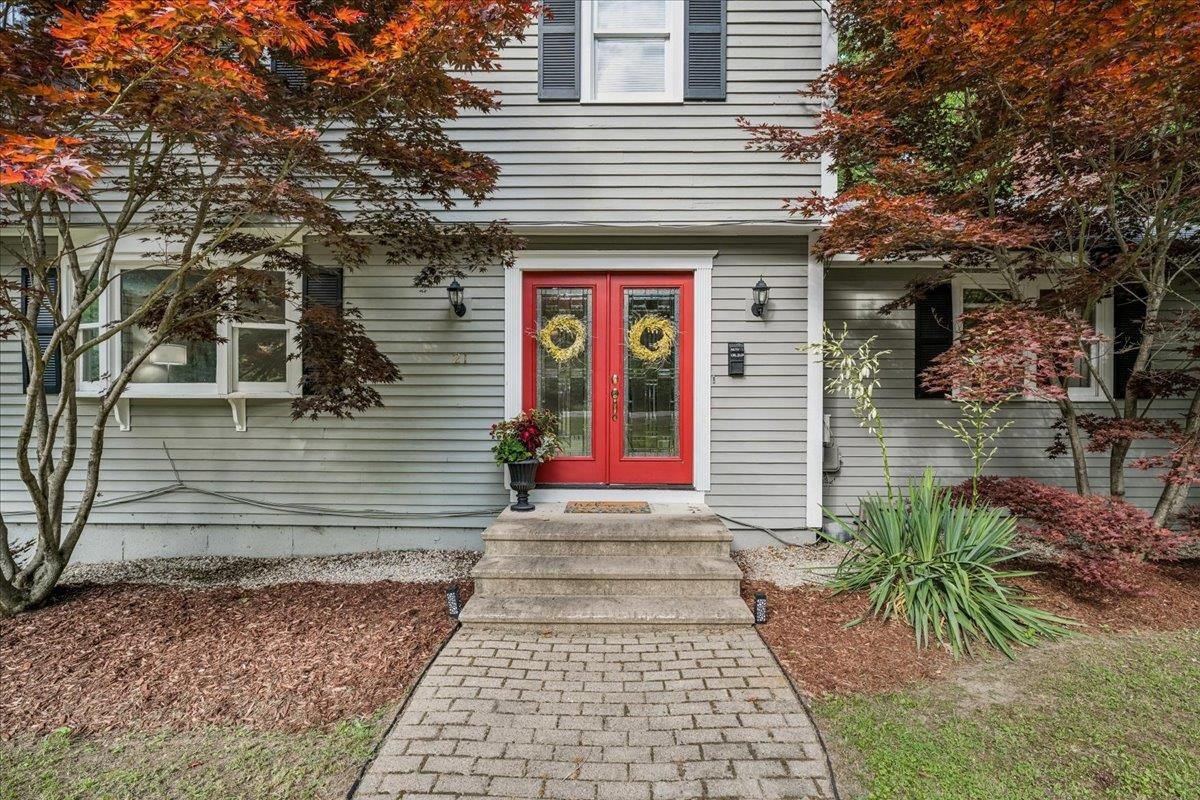 21 Nathaniel Drive