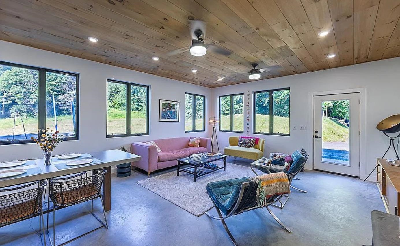 64 Bullock Road