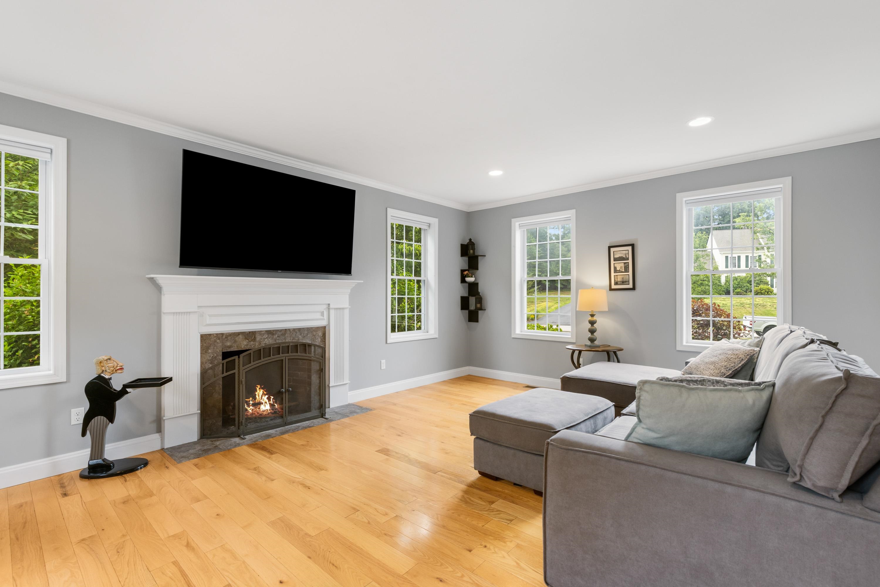 24 Thurston Drive