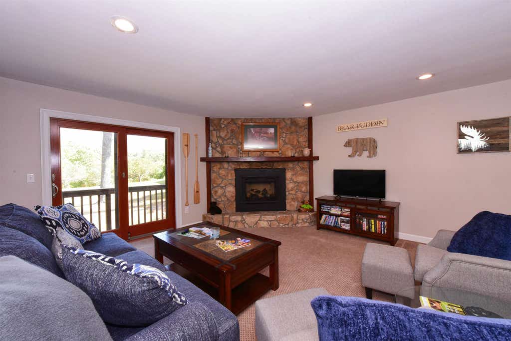 Photo of 65 Bear Puddin Lane #43, Conway, NH 03860 (MLS # 5078929)