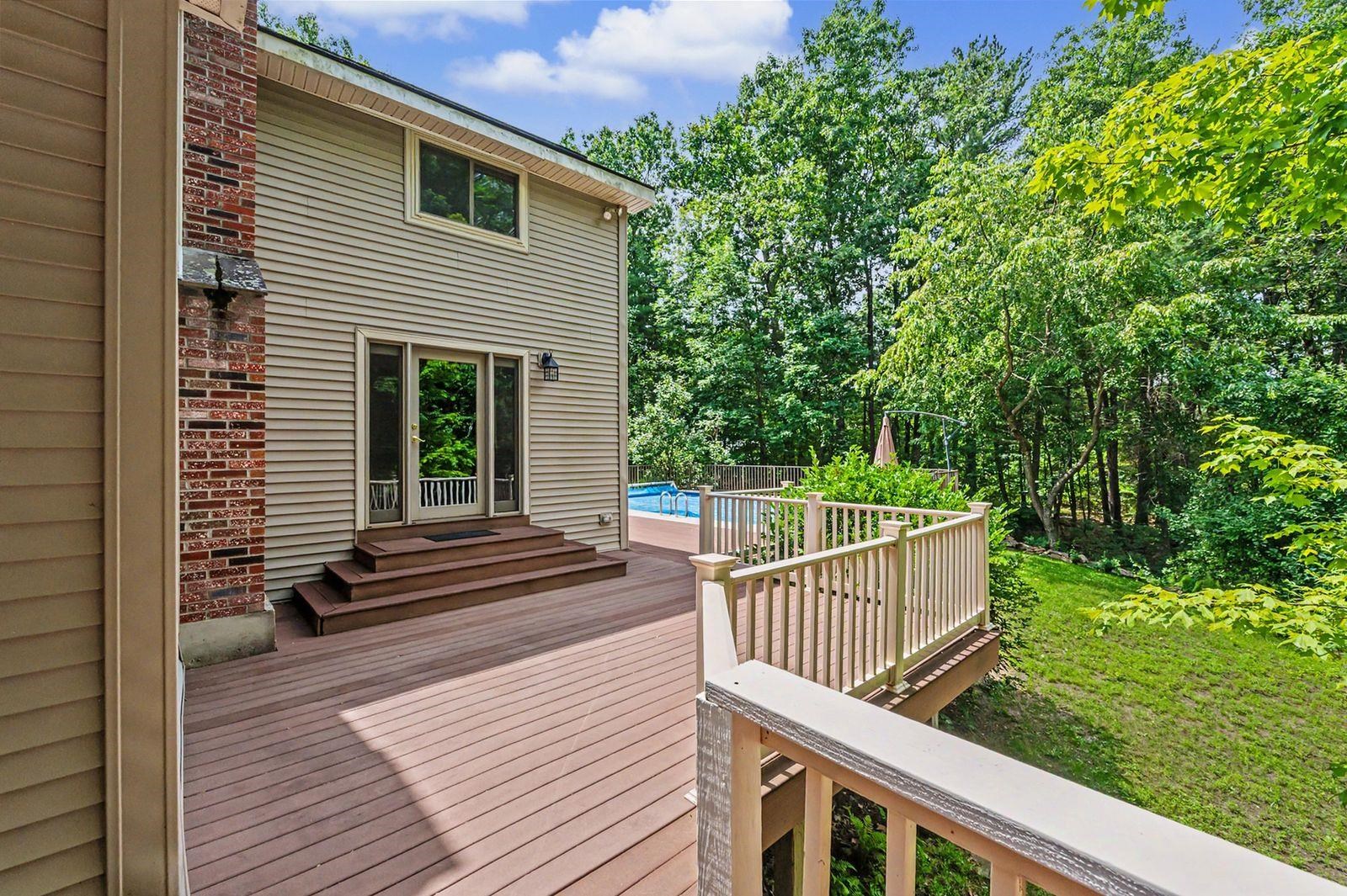 36 Windsor Boulevard
