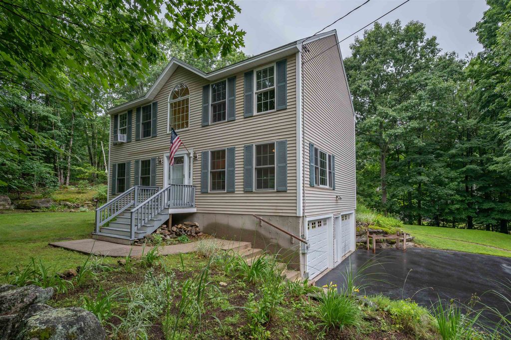 Photo of 5 Blake Road, Raymond, NH 03077 (MLS # 5100566)