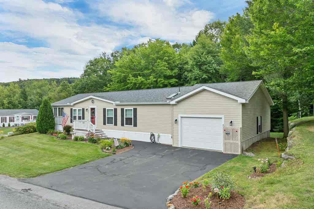 Photo of 712 Darby Drive, Laconia, NH 03249 (MLS # 5105272)