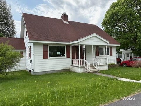 Photo of 903 Gage Street, Bennington, VT 05201 (MLS # 5101468)
