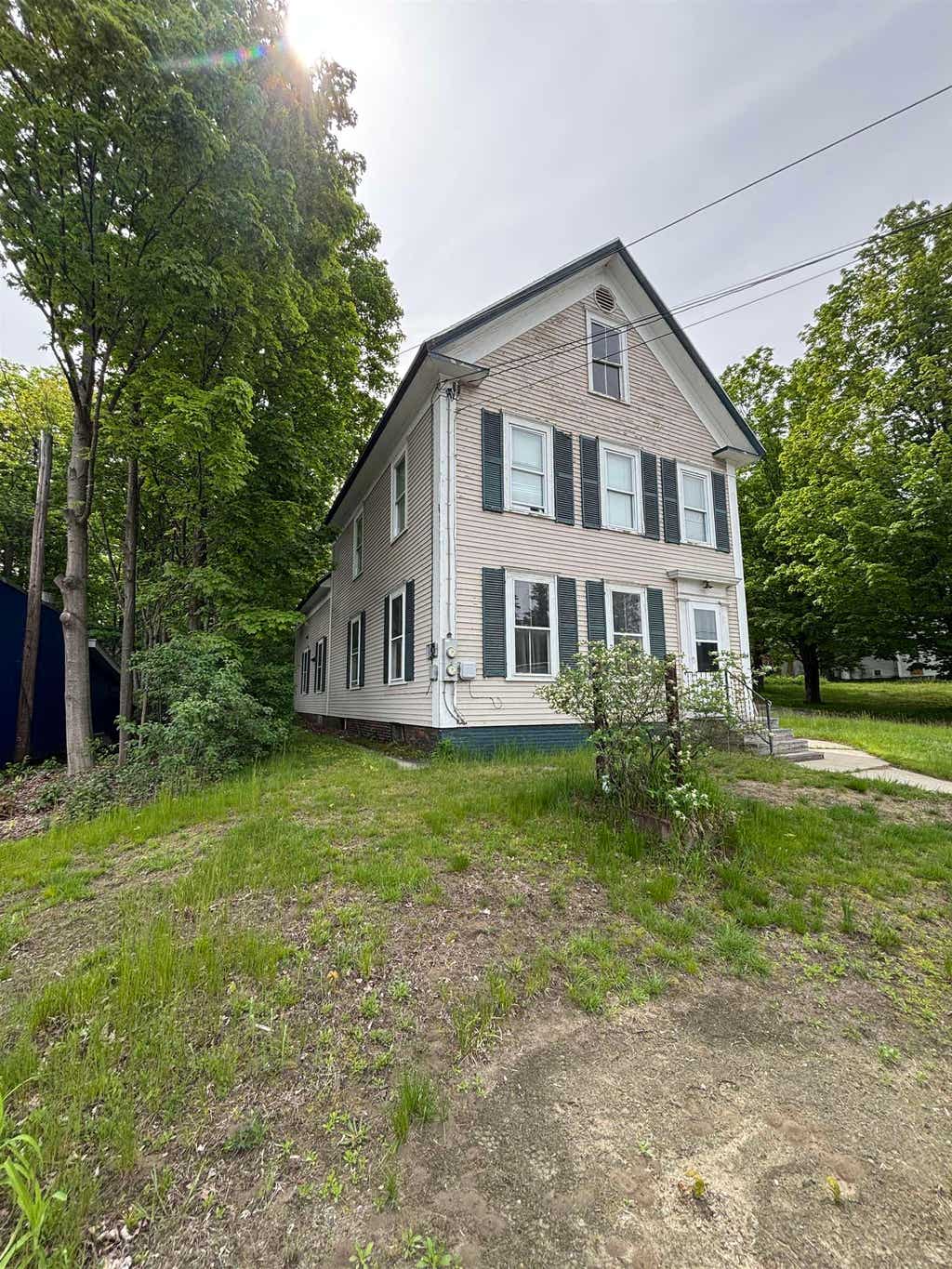 Photo of 164 Pleasant Street, Claremont, NH 03743 (MLS # 5096313)