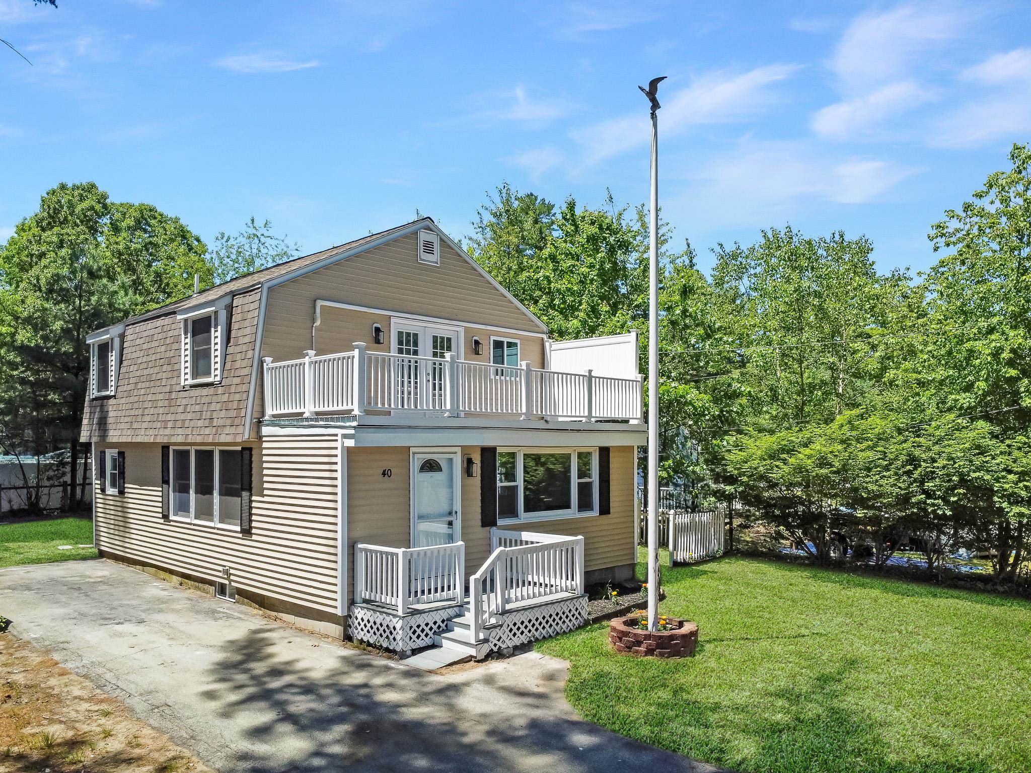 40 Grove Avenue