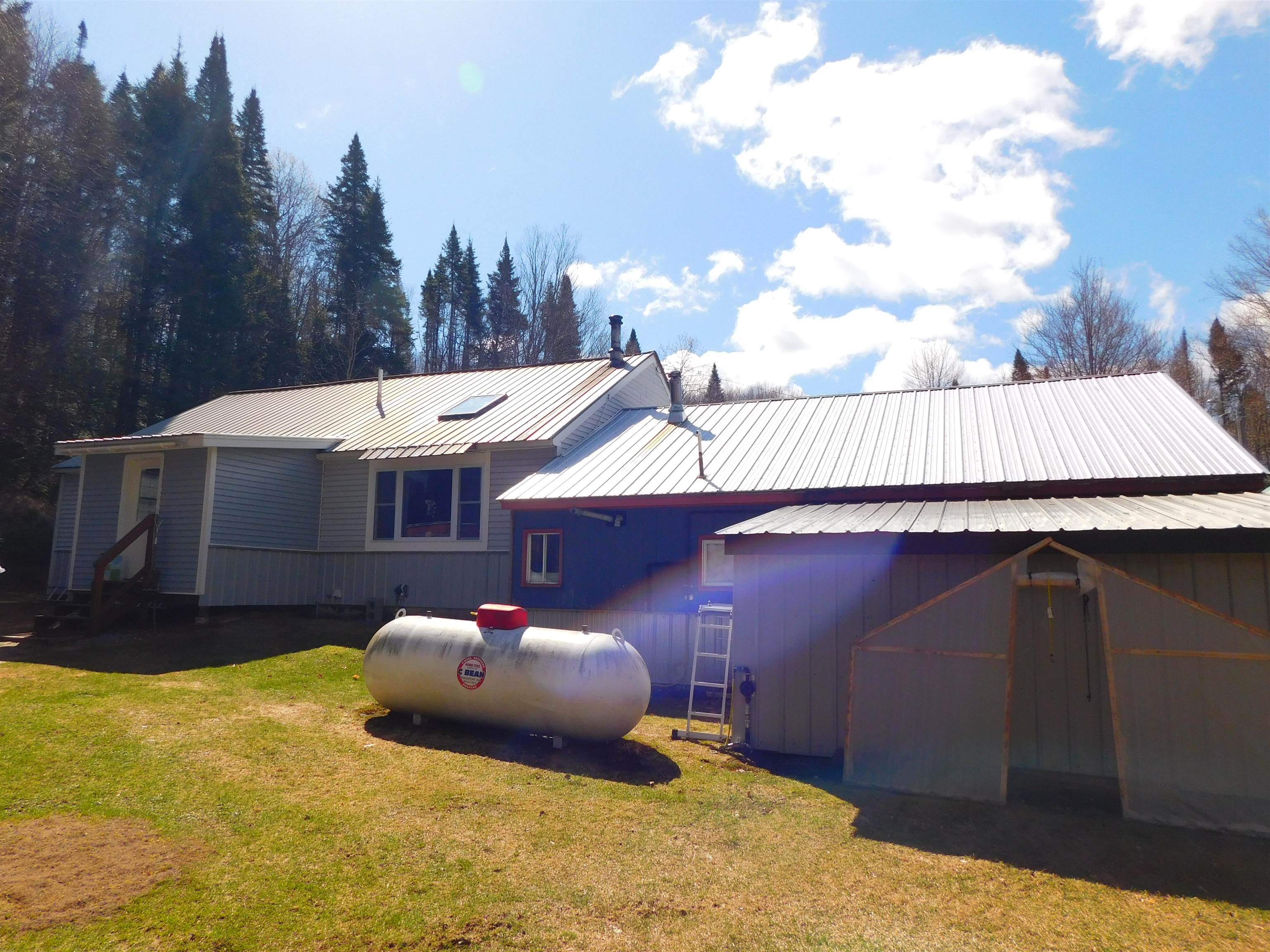 87-89 Sullivan Drive