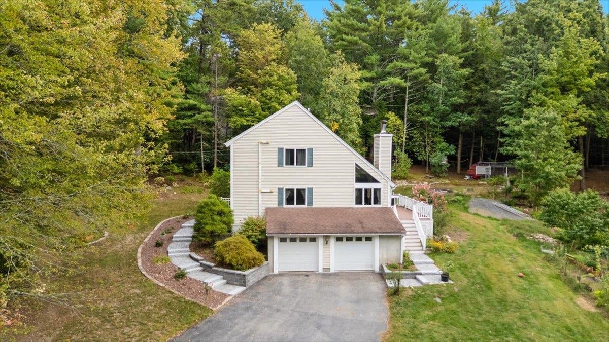 8 Homestead Drive