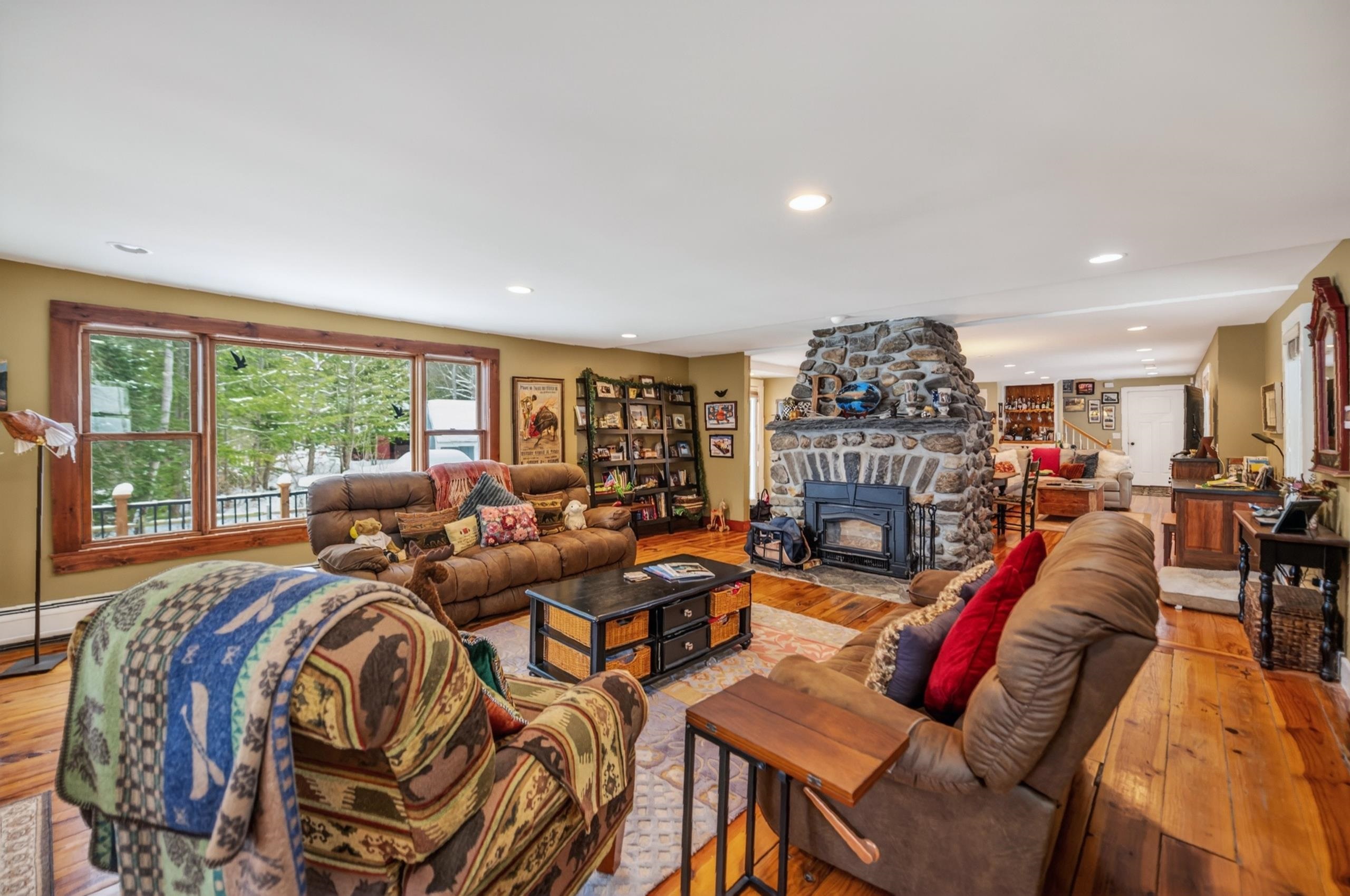 392 Lake Raponda Road
