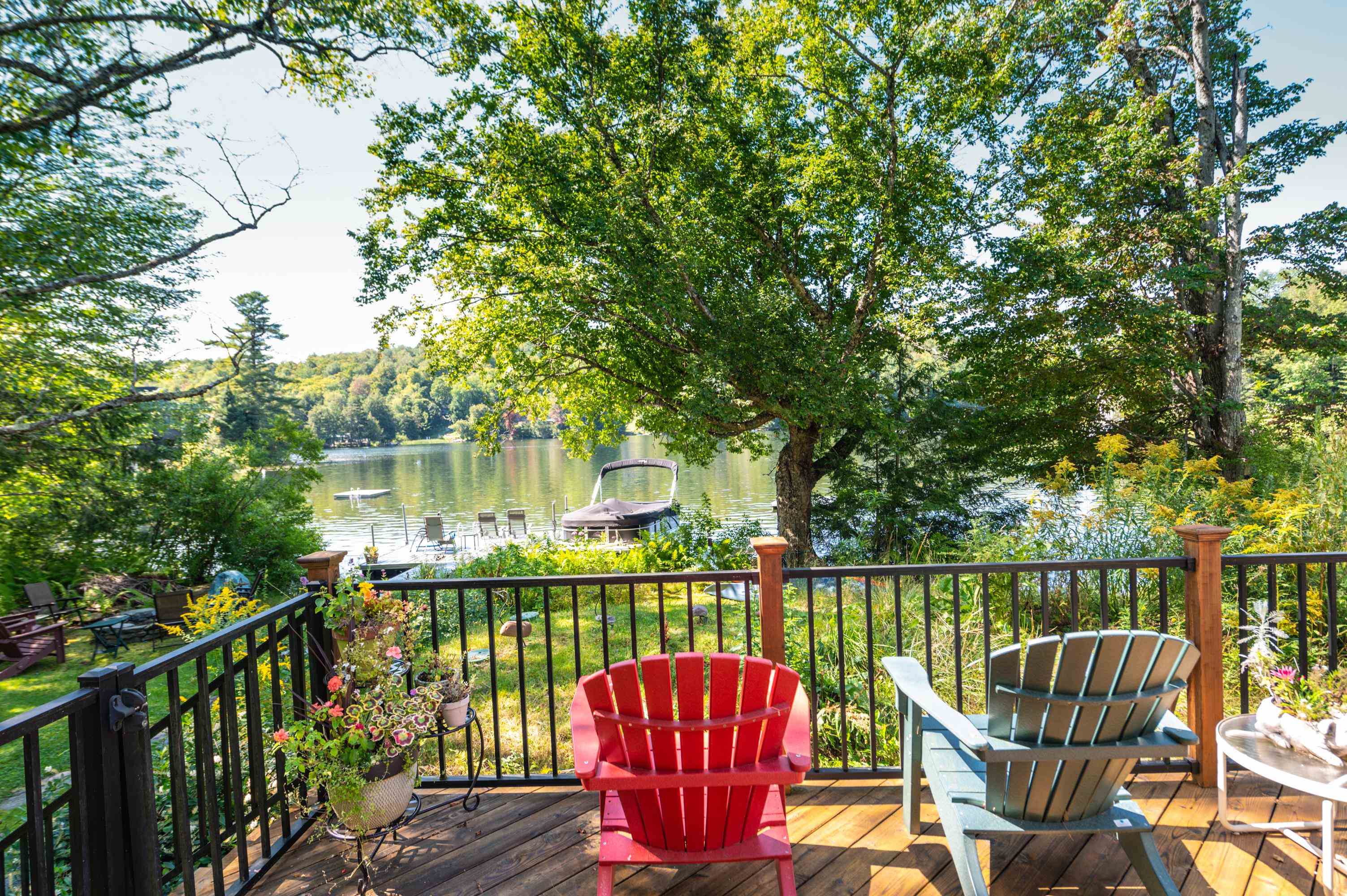 392 Lake Raponda Road