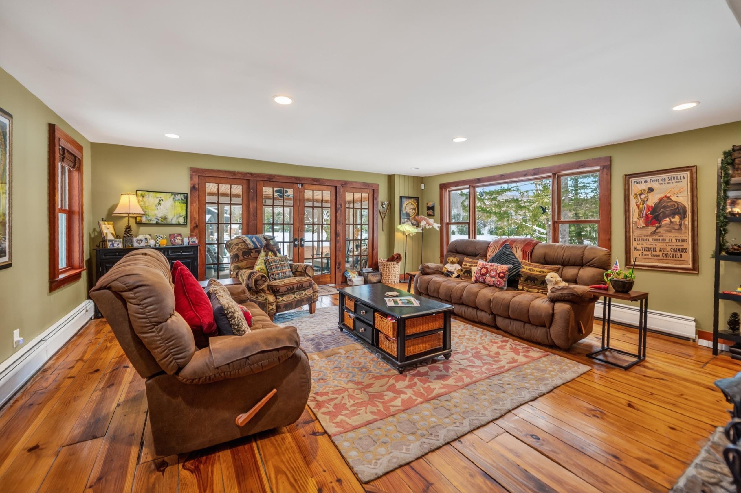 392 Lake Raponda Road
