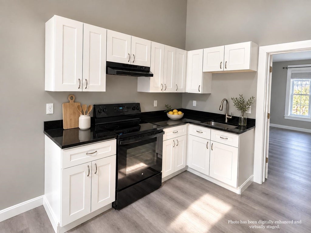 Photo of 56 Monarch Way #101, Portsmouth, NH 03801 (MLS # 5112425)