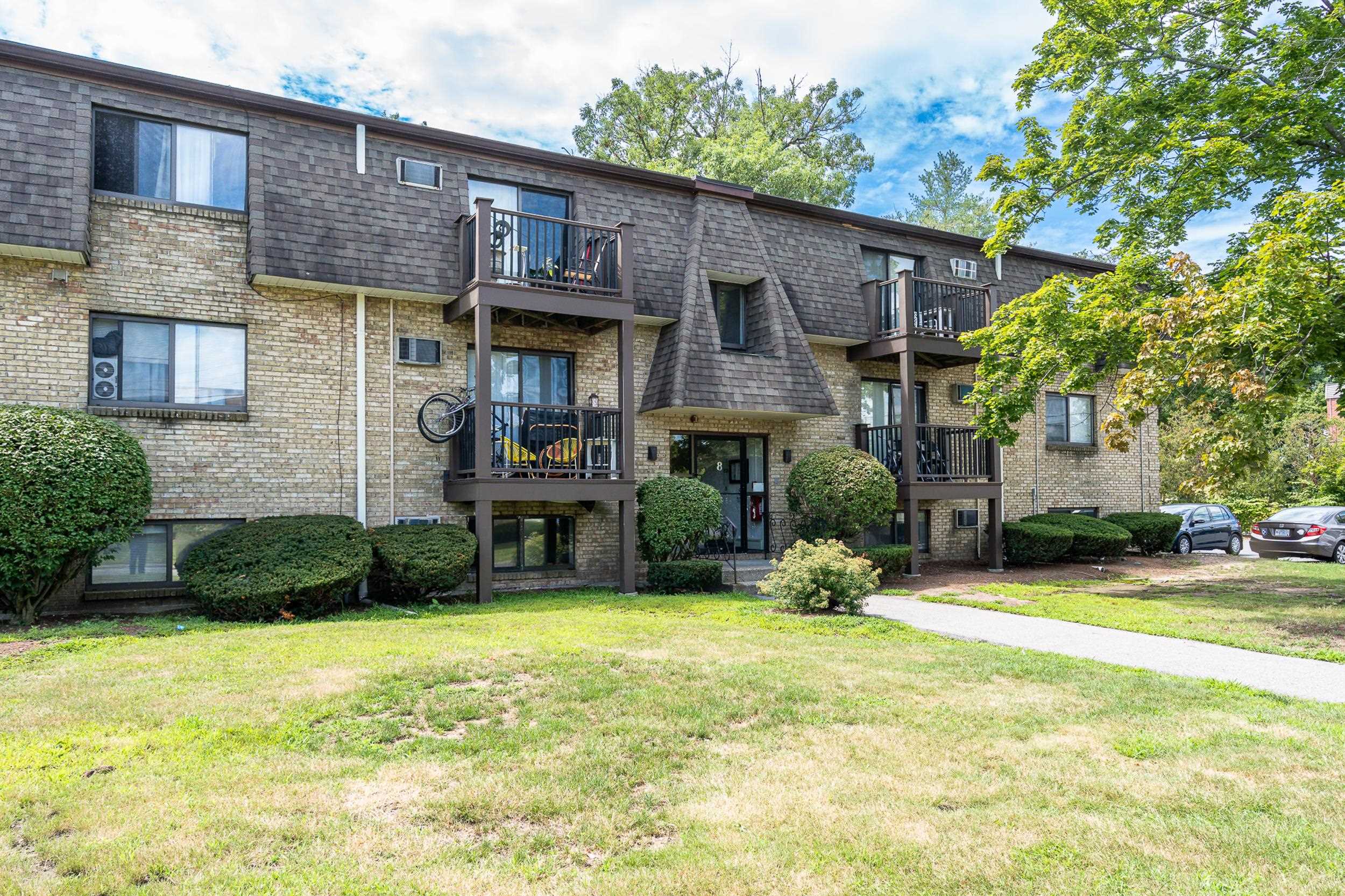 8 Tiffany Road 11