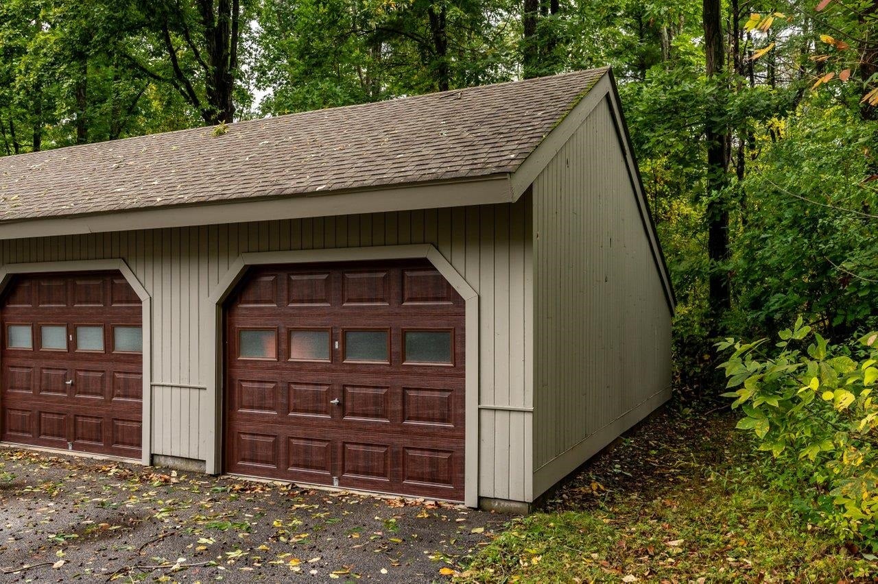 30 Brookside Drive