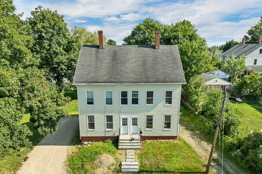 Photo of 9 Franklin Street, Rollinsford, NH 03869 (MLS # 5107976)