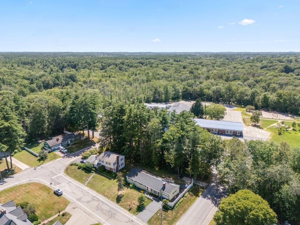 Photo of 26 Van Buren Avenue, Portsmouth, NH 03801 (MLS # 5103483)