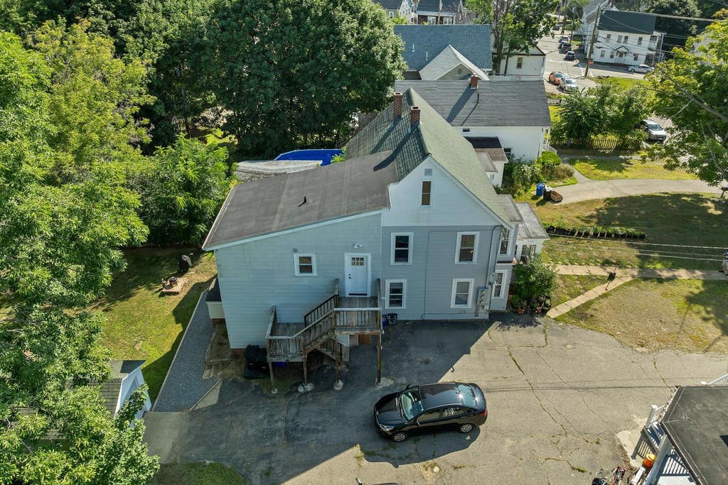 Photo of 12 Myrtle Street, Somersworth, NH 03878 (MLS # 5102255)