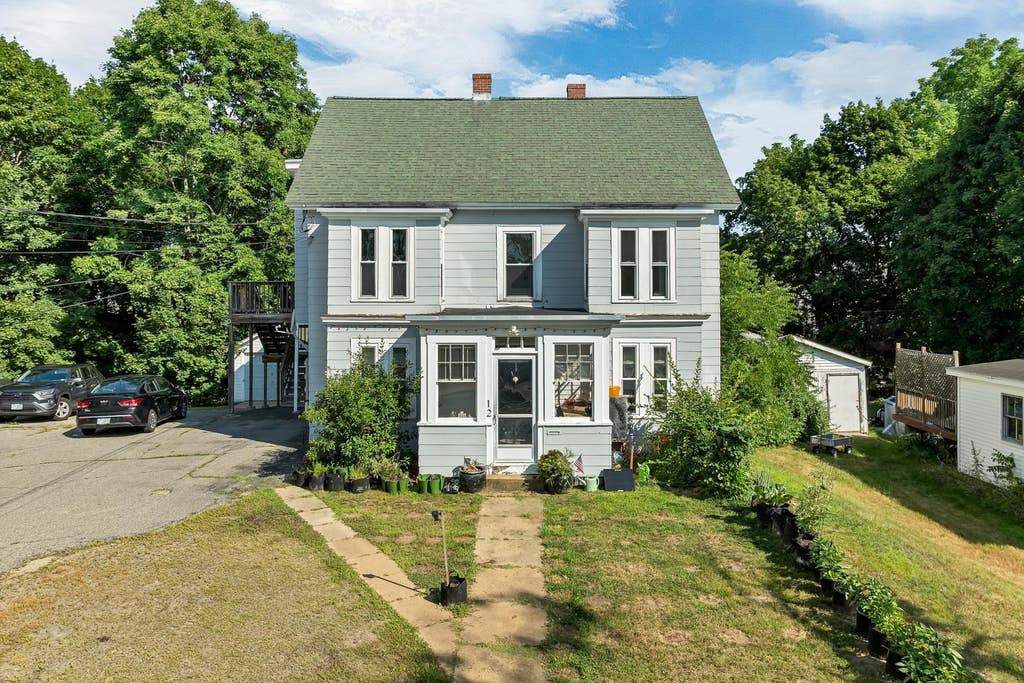 Photo of 12 Myrtle Street, Somersworth, NH 03878 (MLS # 5102255)
