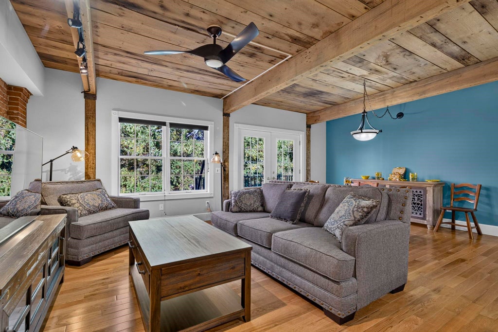 Photo of 7 Chester Road #305, Derry, NH 03038 (MLS # 5115436)