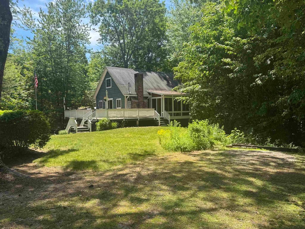 Photo of 49 Mountain View Drive, Moultonborough, NH 03254 (MLS # 5084005)