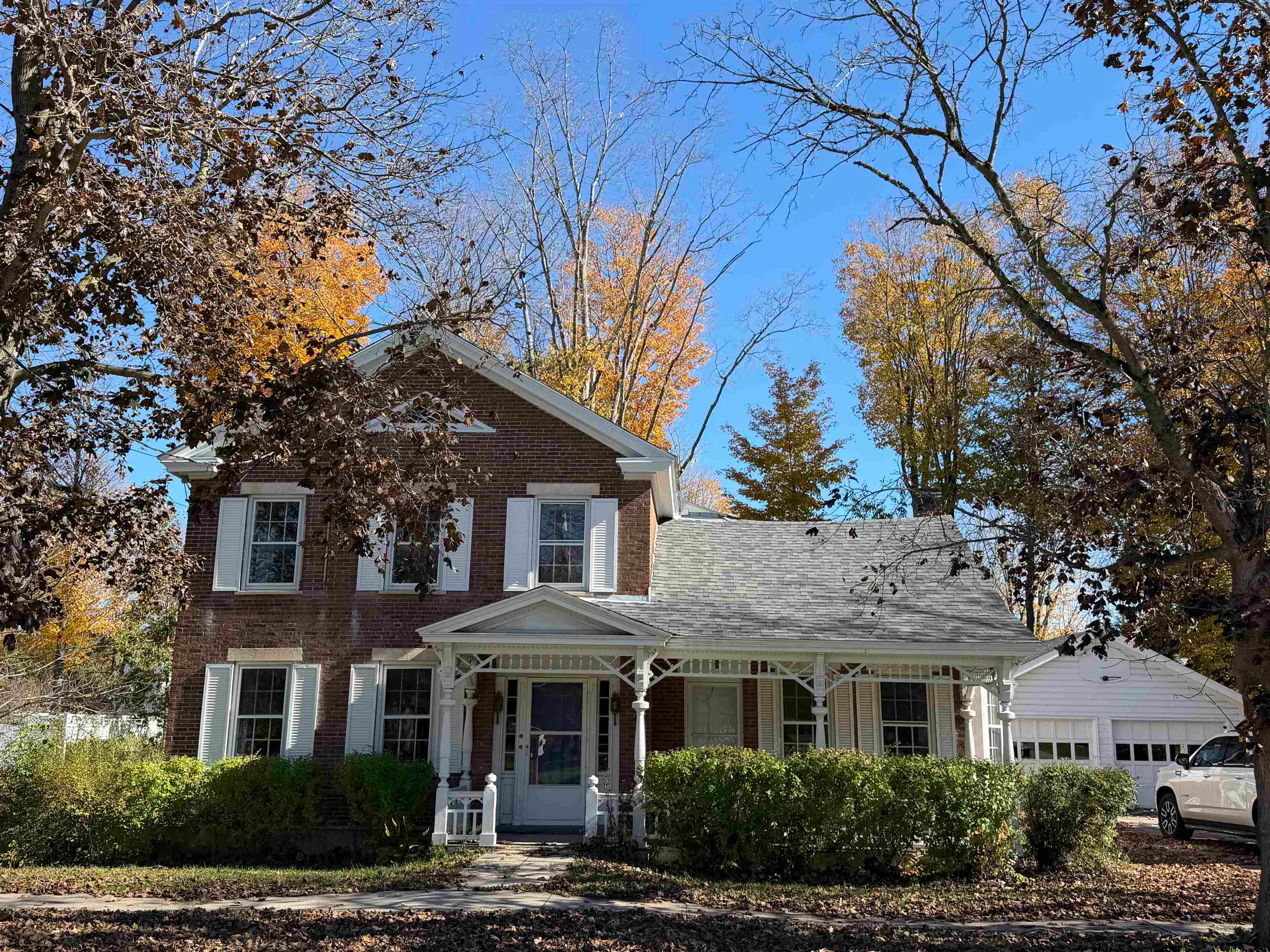 38 North College Street