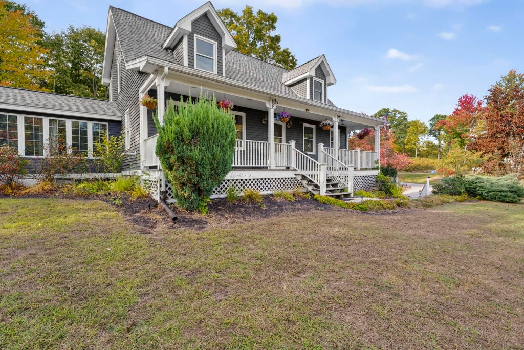 Photo of 52 Abbie Drive, Weare, NH 03281 (MLS # 5114333)