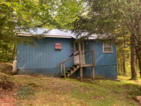 Photo of 00 Bog Branch Road, Clarksville, NH 03592 (MLS # 5015308)