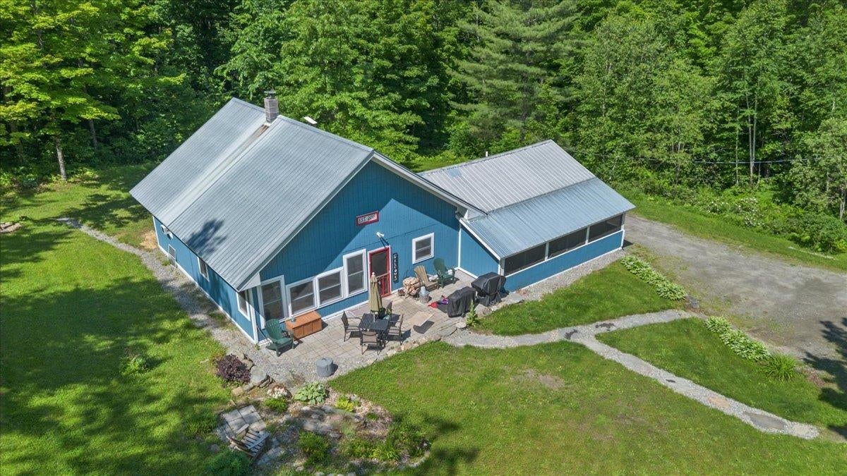 114 W Woodbury Road
