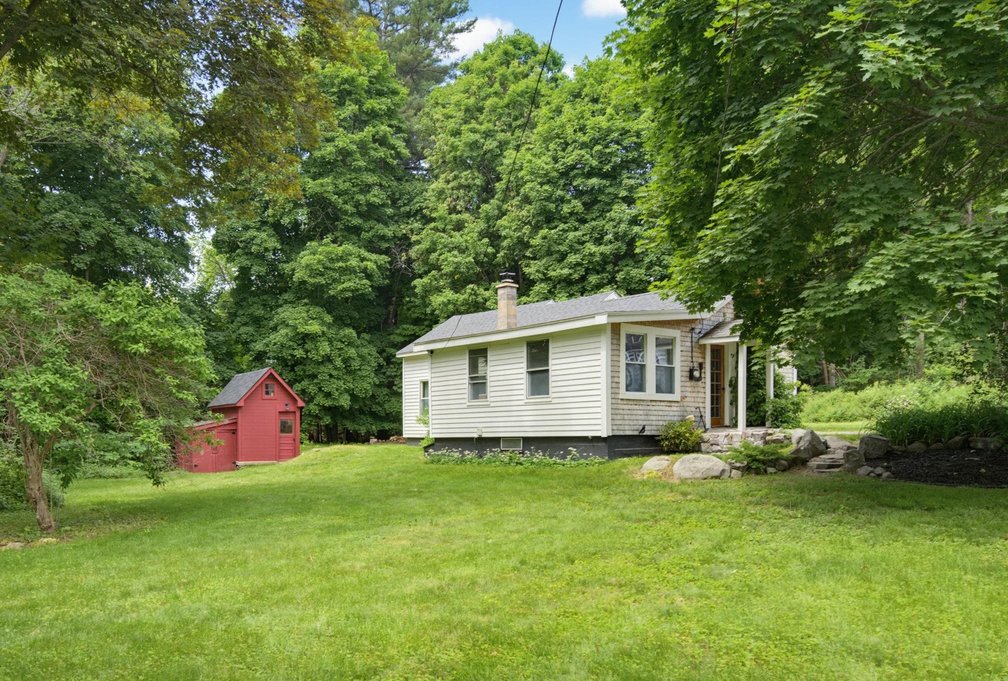 181 Kearsarge Way