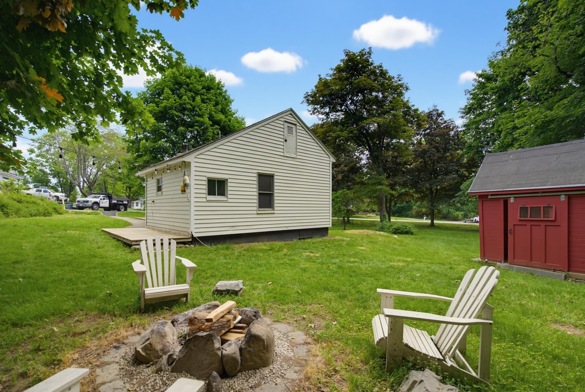181 Kearsarge Way