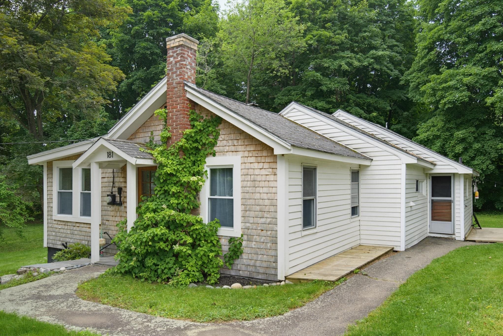181 Kearsarge Way