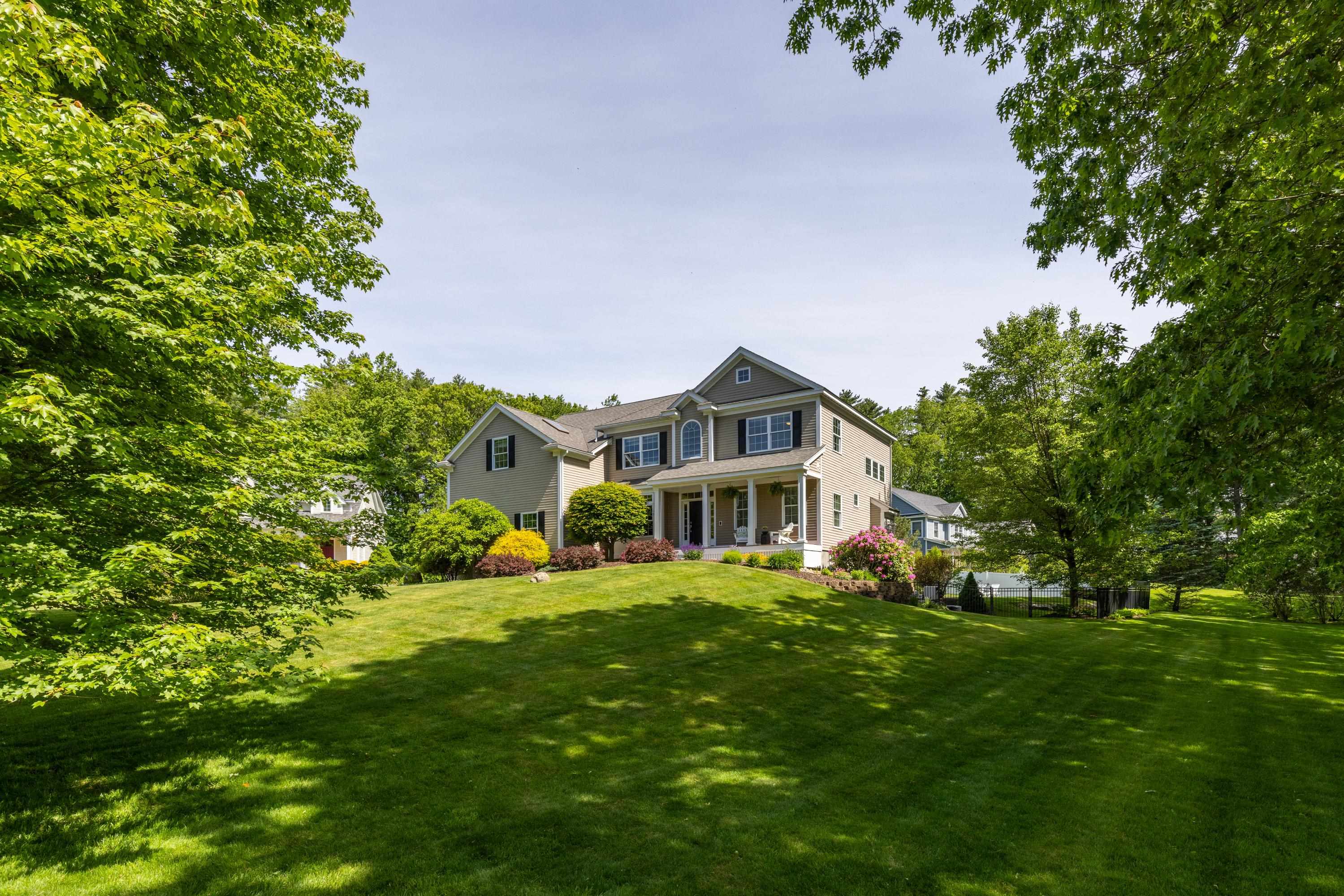 8 Heron Way