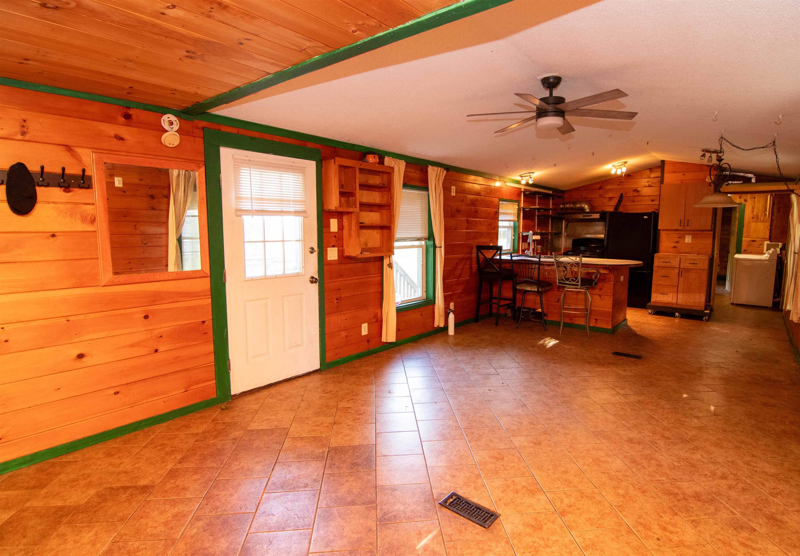 6 Longmeadow Drive